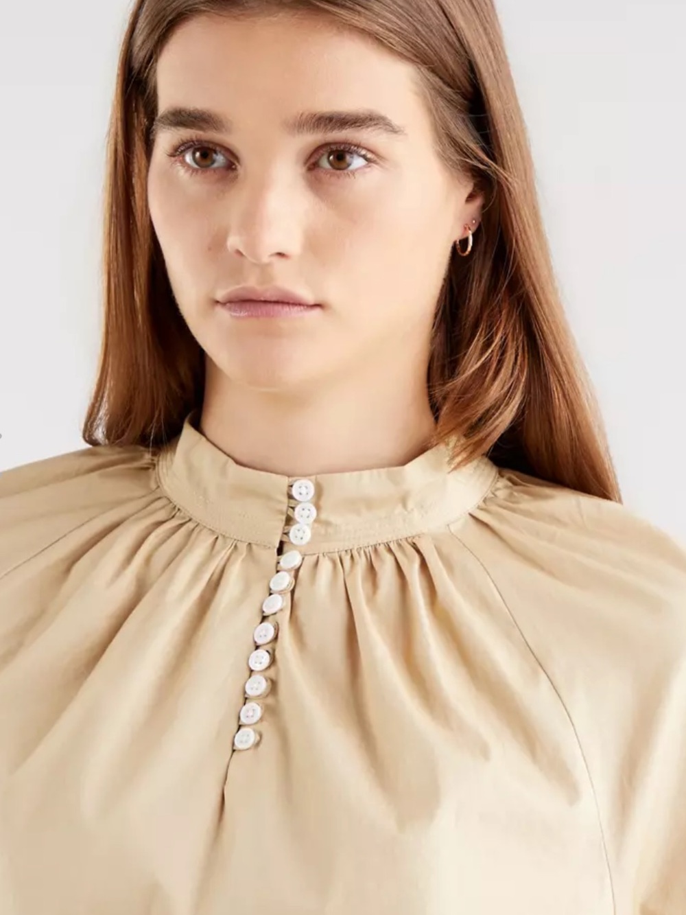 Levi’s Gillian Tan Mock Neck Blouse M retro Victorian oversized neutral beige - Picture 4 of 6